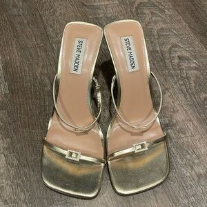 Steve Madden gold heels